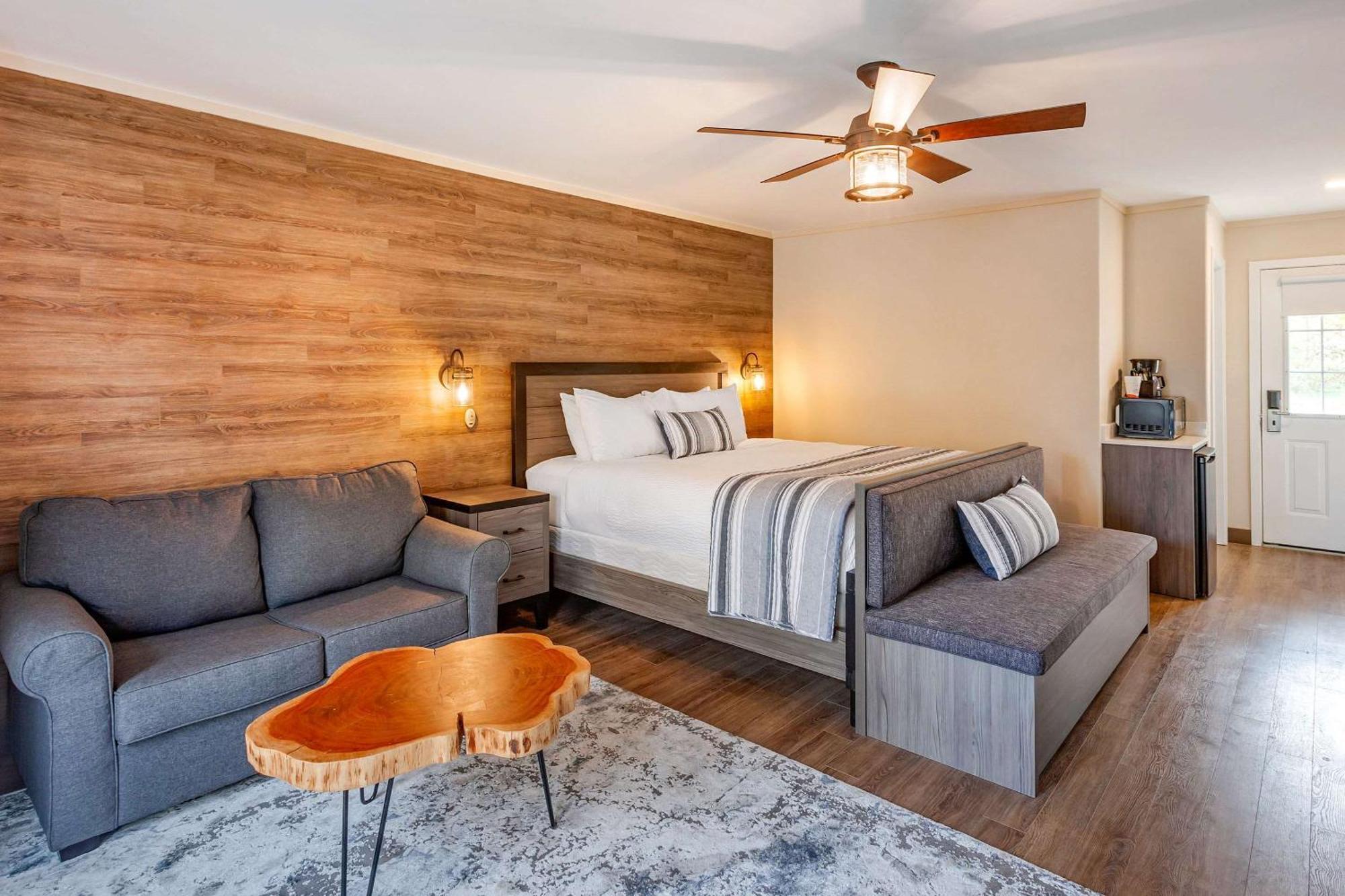Bayview Wildwood Resort, Ascend Hotel Collection Severn Eksteriør billede